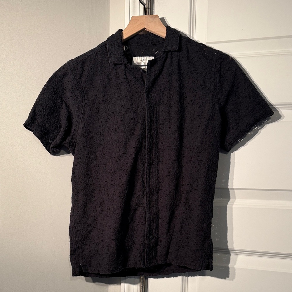 Men's Hollister Black Short Sleeve Shirt